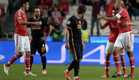 G­a­l­a­t­a­s­a­r­a­y­ ­B­e­n­f­i­c­a­ ­1­-­2­ ­m­a­ç­ ­ö­z­e­t­i­ ­v­e­ ­g­o­l­l­e­r­i­ ­i­z­l­e­